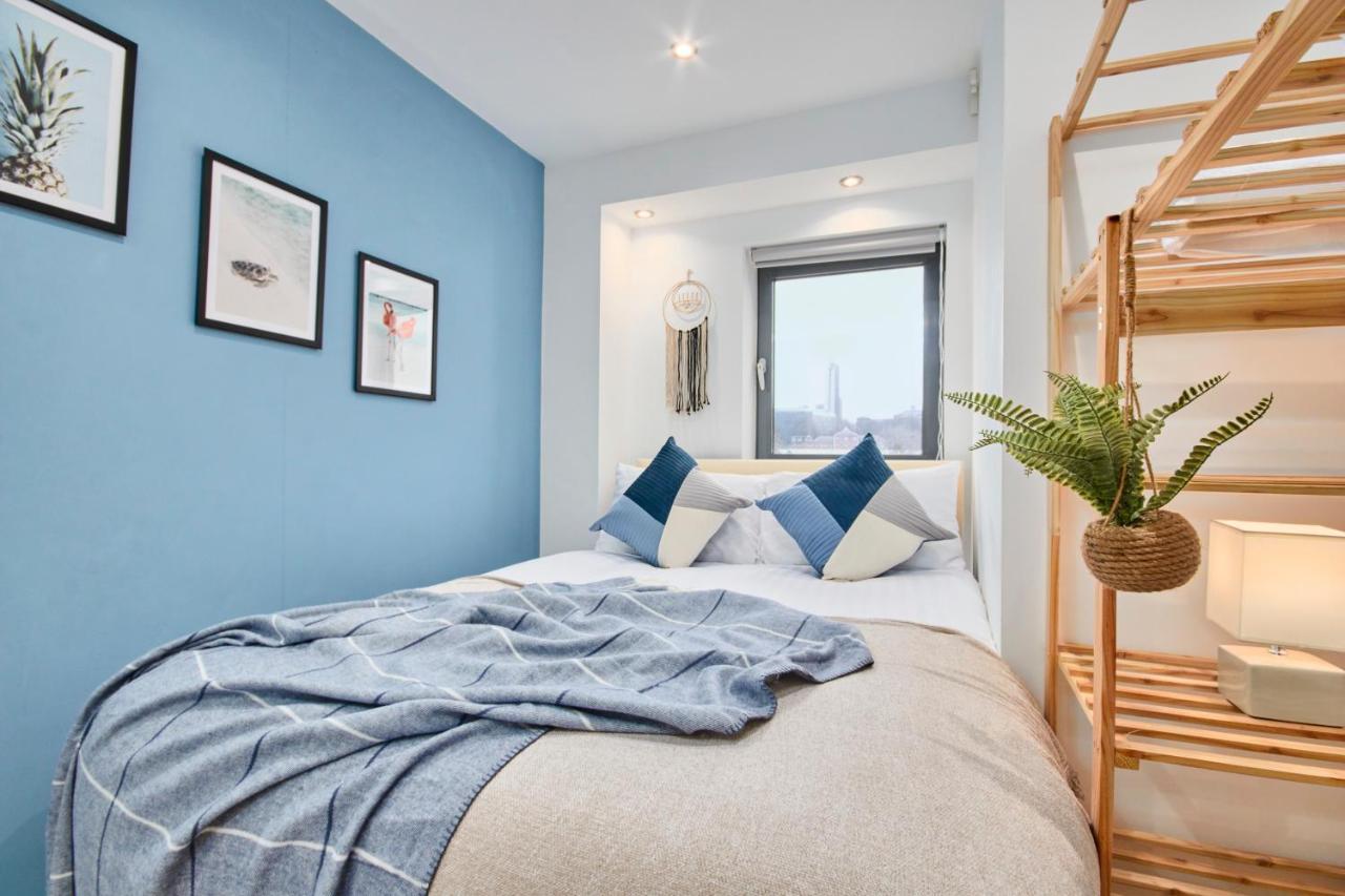 Large Duplex Penthouse - Parking Appartement Leeds  Buitenkant foto